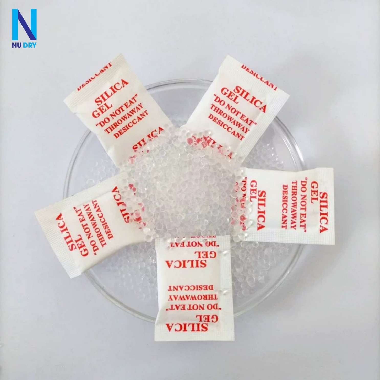 Điều Gì Xảy Ra Khi Bỏ Gói Hút Ẩm Vào Nước?