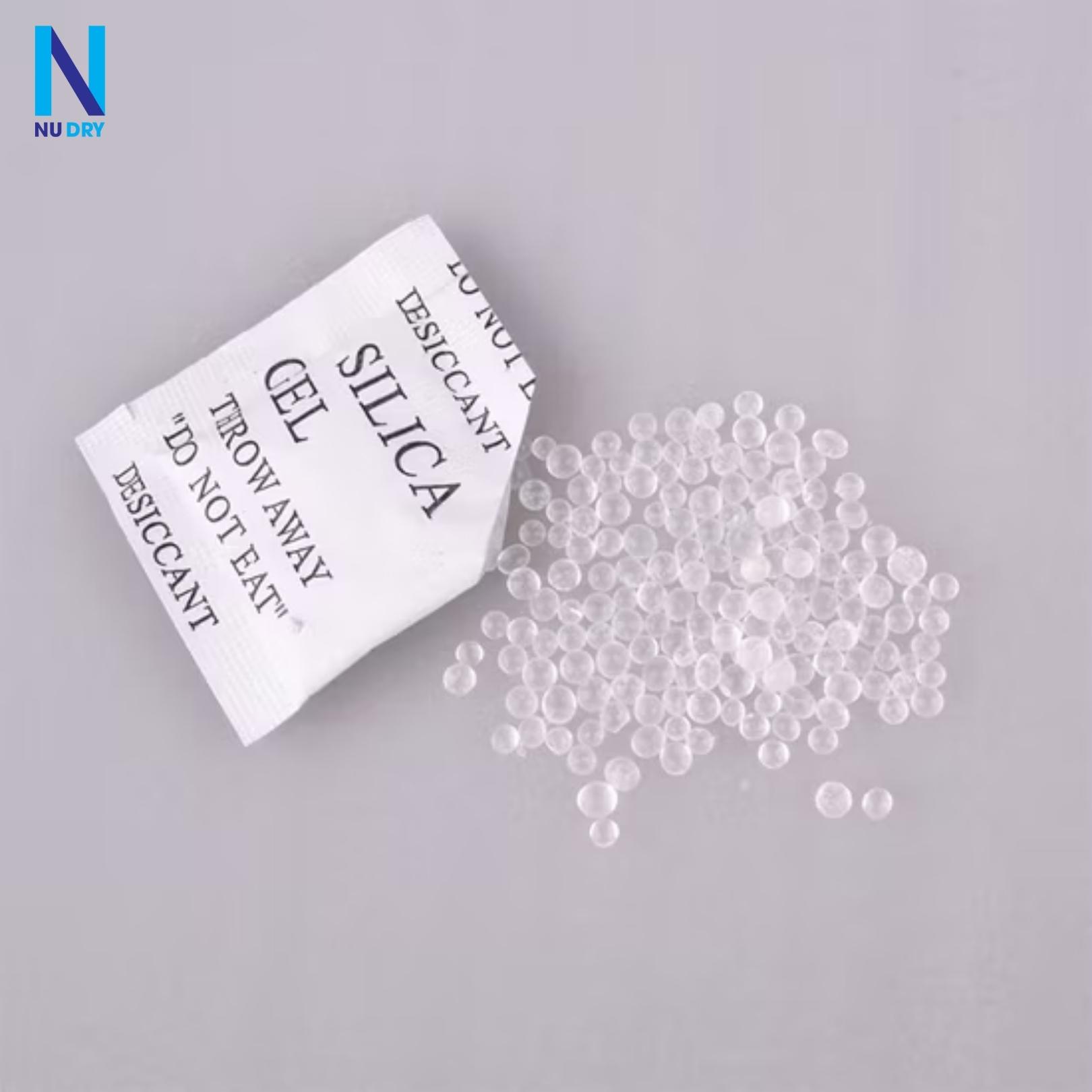 Cách xử lý khi lỡ ăn phải gói hút ẩm
